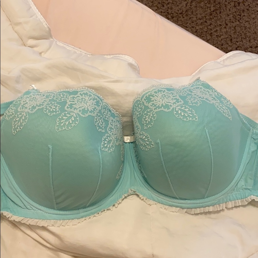 Bra